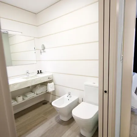 מלון Hotel Monesterio