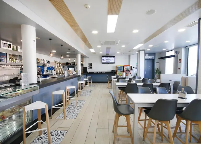 Отель Hotel Monesterio 3*