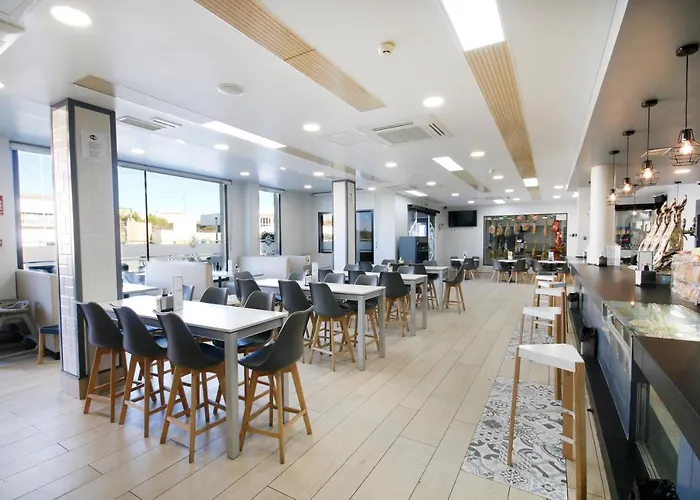 Hotel Monesterio 3* Монестерио