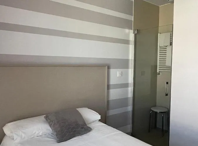 Hotel Monesterio 3* Монестерио